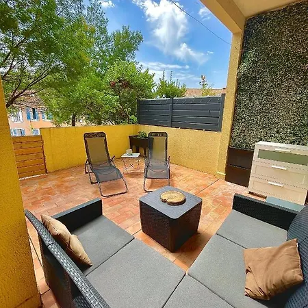 Apartment Proche Avec Terrasse Et Jardin Privatif