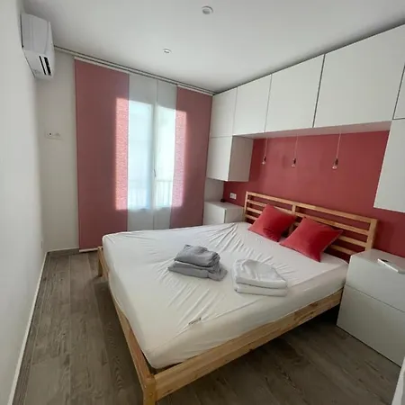 Proche Avec Terrasse Et Jardin Privatif Apartamento